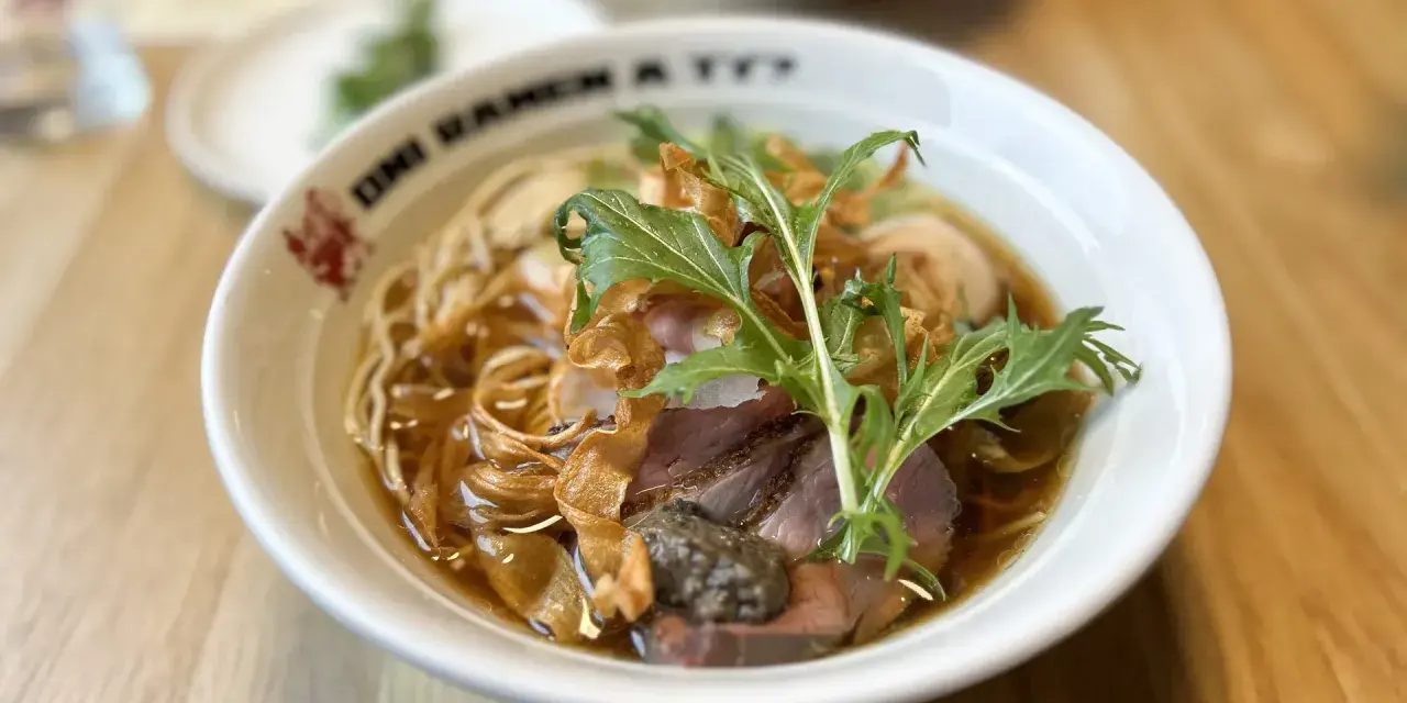 Ramen w Polsce: Ile zapłacisz w lokalu, a ile w domu?