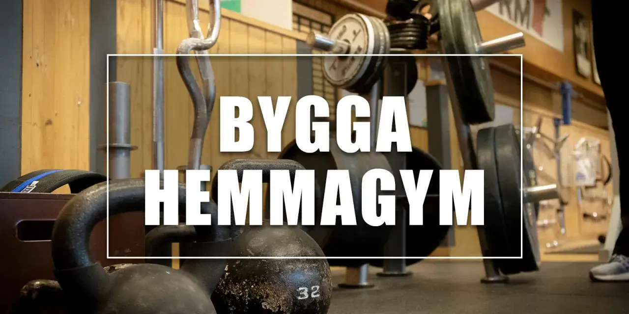 Här ser du utrustning för att bygga hemmagym: kettlebells, skivstång och vikter.