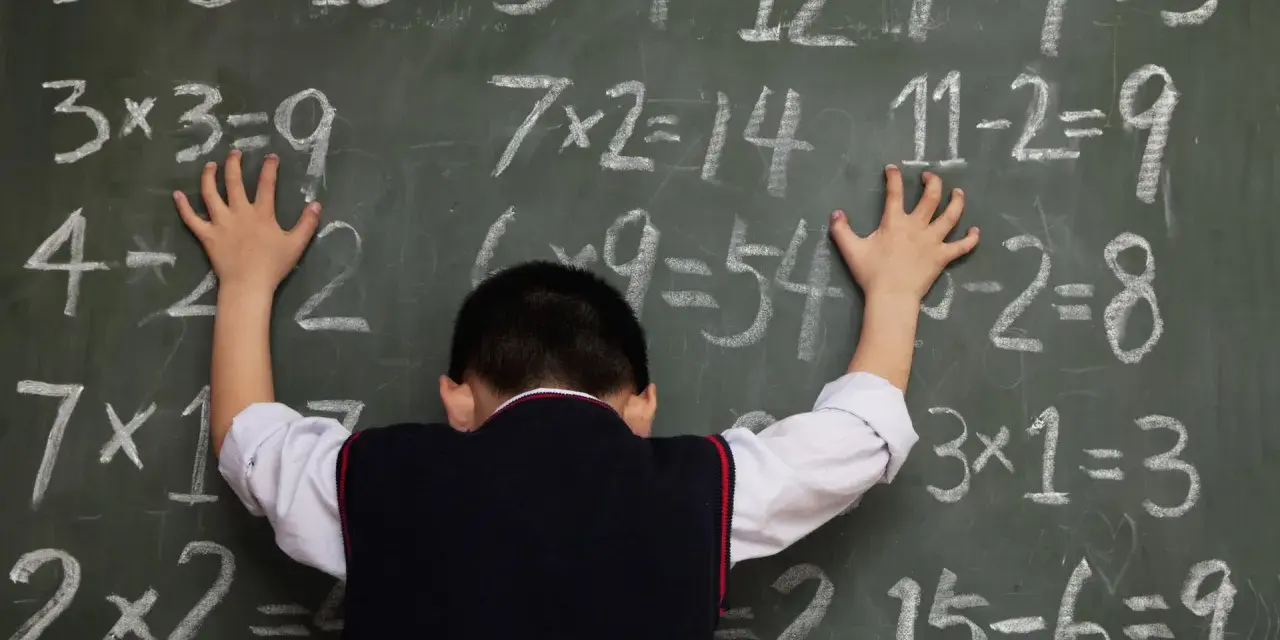 Lęk przed matematyką? Zmień nastawienie i ucz się skutecznie!