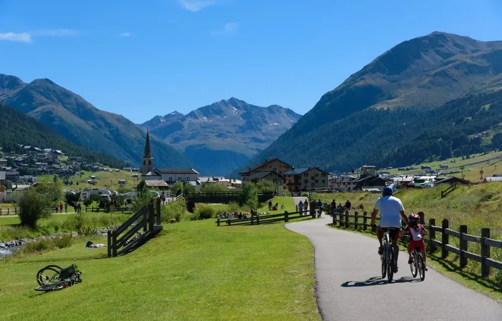 Najlepsza trasa do Livigno: uniknij problemów w podróży i ciesz się widokami