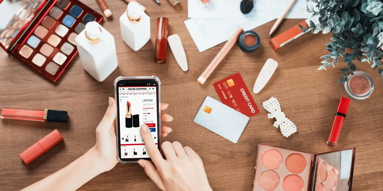 Jak kupować online produkty beauty i lifestyle bardziej świadomie