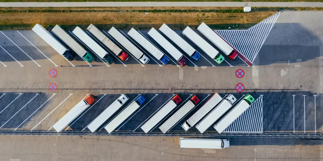 Cyfrowa rewolucja w transporcie: program dla firmy transportowej jako serce nowoczesnej logistyki
