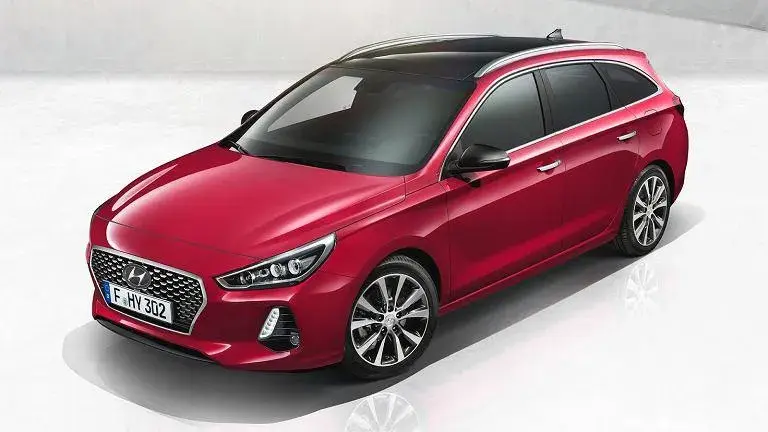 Pojemność baku Hyundai i30: 40, 50 czy 53 litry? Sprawdź zasięg!