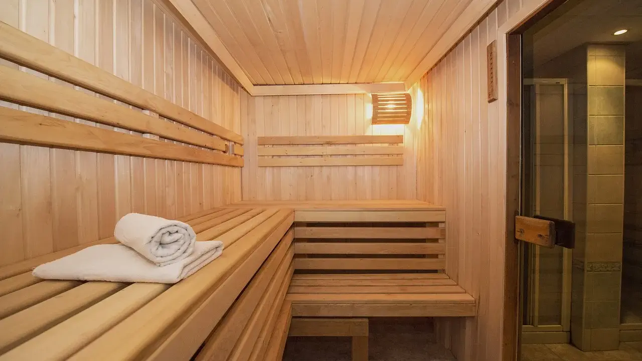Sauna i SPA: Kompletny przewodnik. Zdrowie, uroda i relaks.