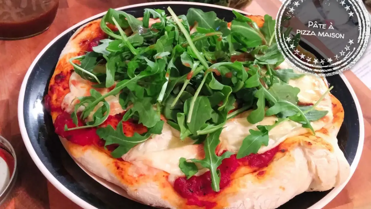 Pâte à pizza maison: Le guide pro pour une croûte parfaite