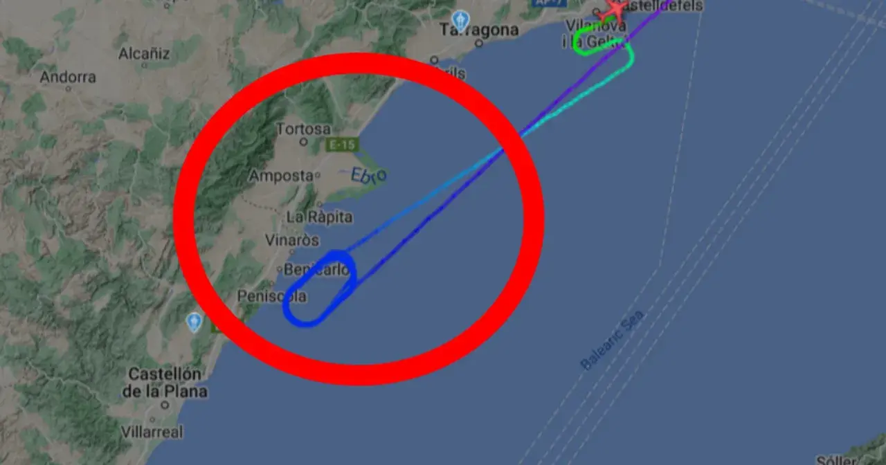 Trasa lotu Ryanair Łódź-Alicante nad wybrzeżem Hiszpanii, z zaznaczonym obszarem wokół Benicarló.