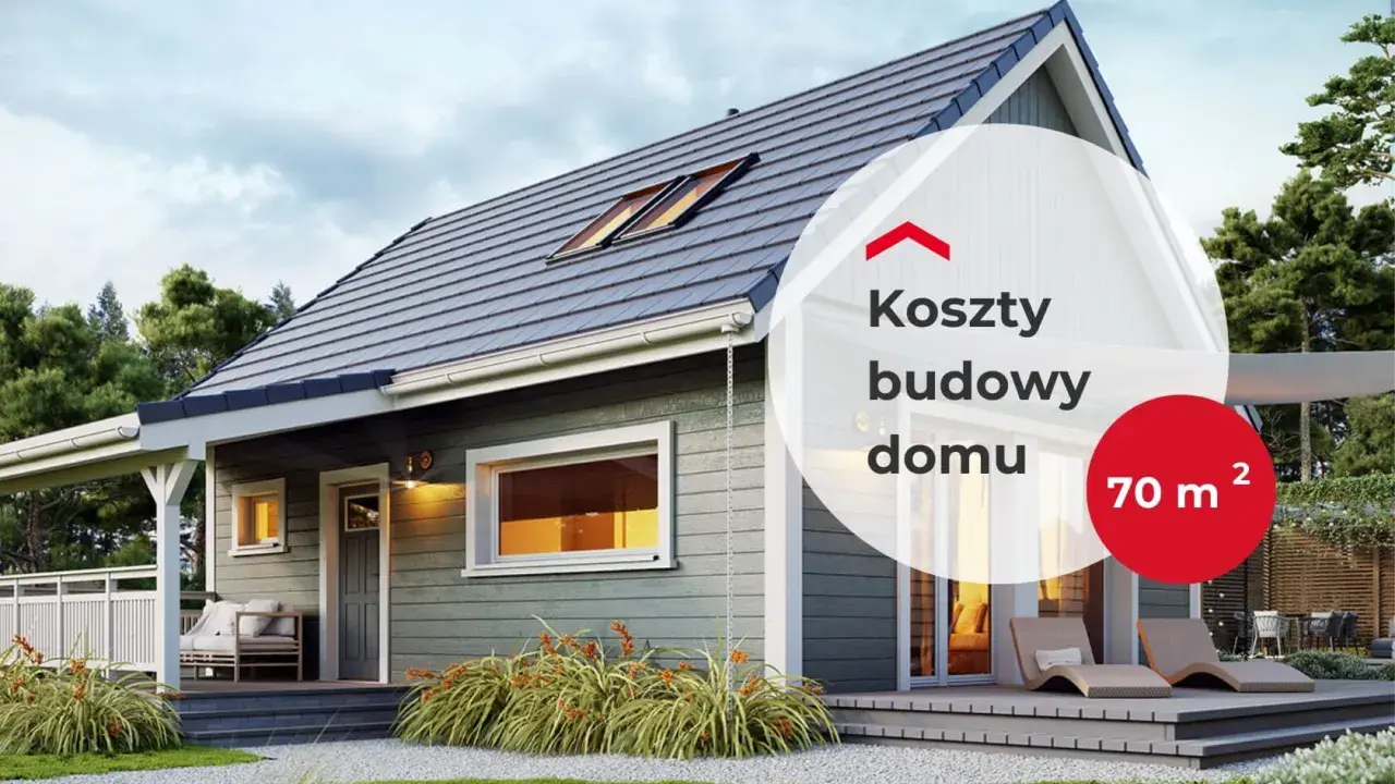 Koszty budowy domu 70m²: nowoczesny, parterowy dom z tarasem i dużymi oknami, otoczony zielenią.