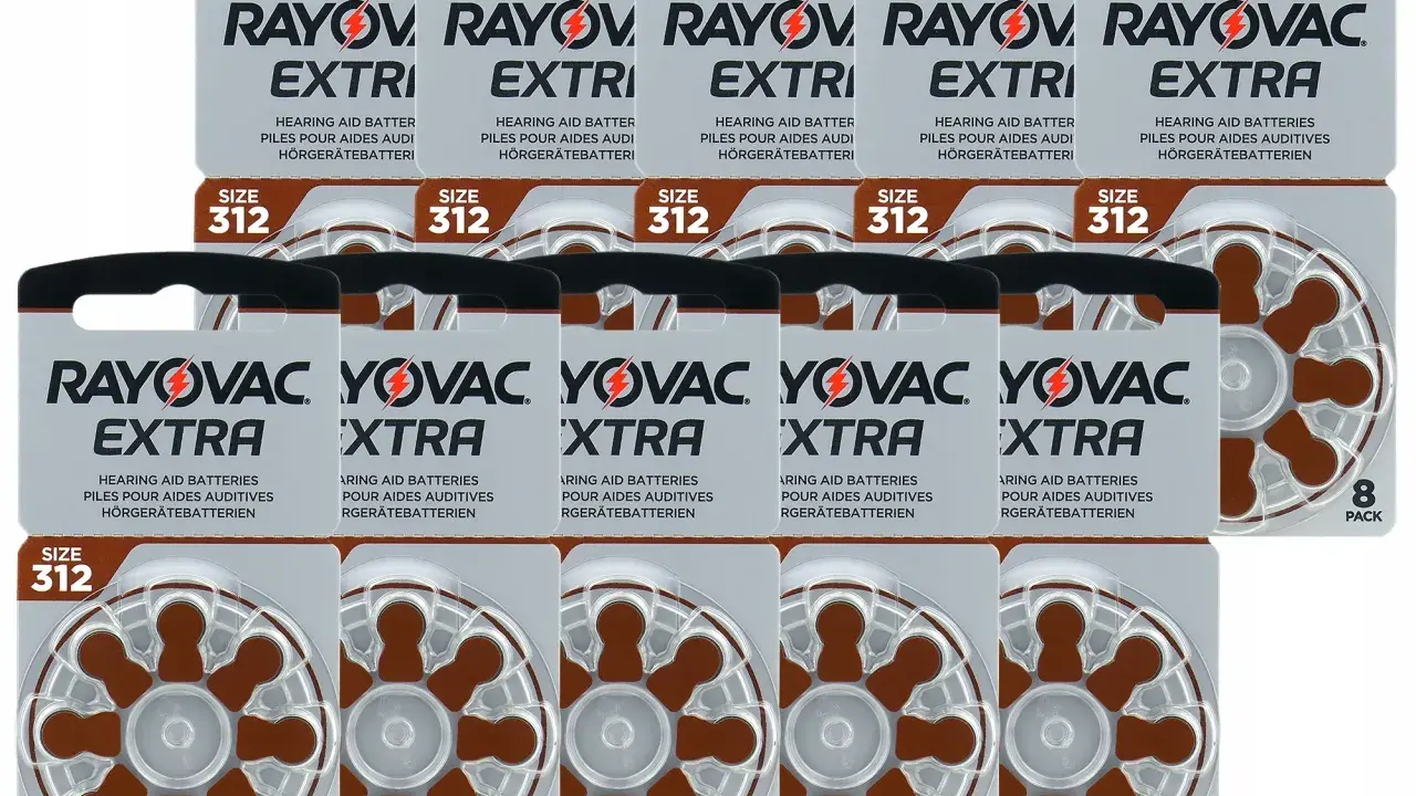 Gdzie kupić baterie do aparatu słuchowego? Opakowania baterii Rayovac Extra, rozmiar 312, po 8 sztuk.