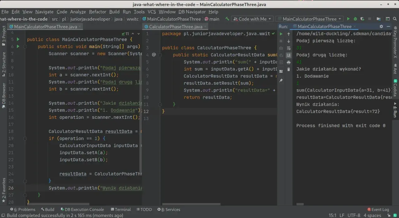 Java kod kalkulatora, gdzie obiekt `CalculatorResultData` przechowuje wynik dodawania dwóch liczb.