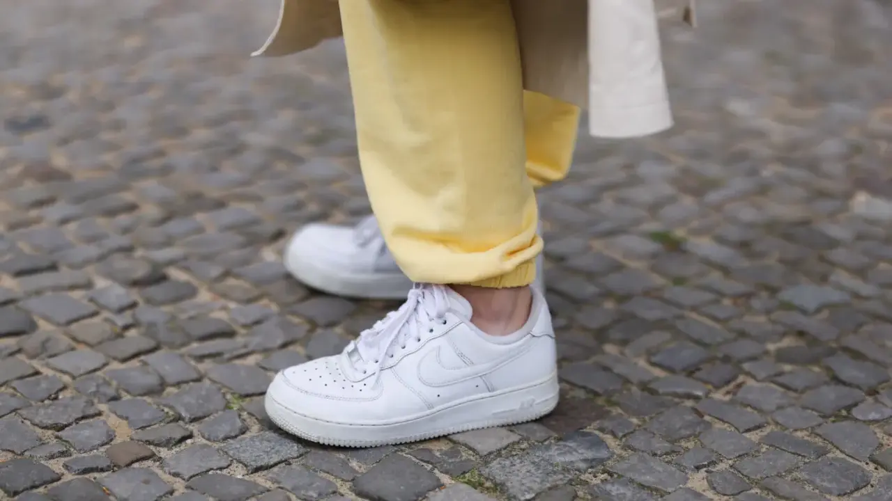 Air Force 1: Jak czyścić, by zawsze były białe? Porady eksperta.