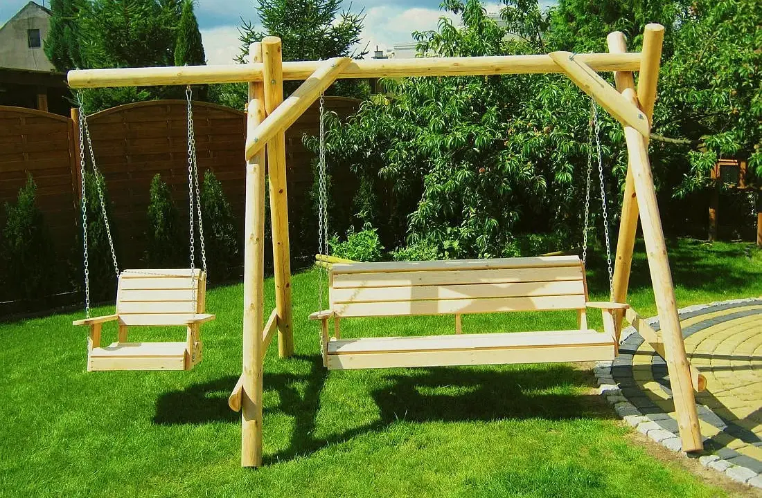 Huśtawka drewniana DIY: Jak zbudować trwałą i bezpieczną?
