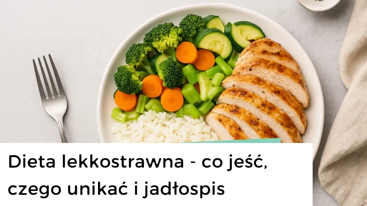 Talerz z grillowanym kurczakiem, ryżem i warzywami. Idealny posiłek na dieta niskotłuszczowa.