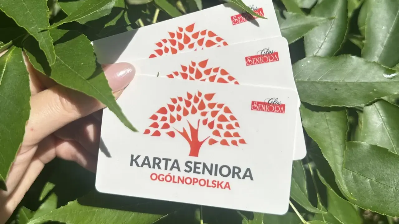 Karta Seniora Ogólnopolska. Dowiedz się, jak uzyskać kartę seniora i korzystać z jej przywilejów.