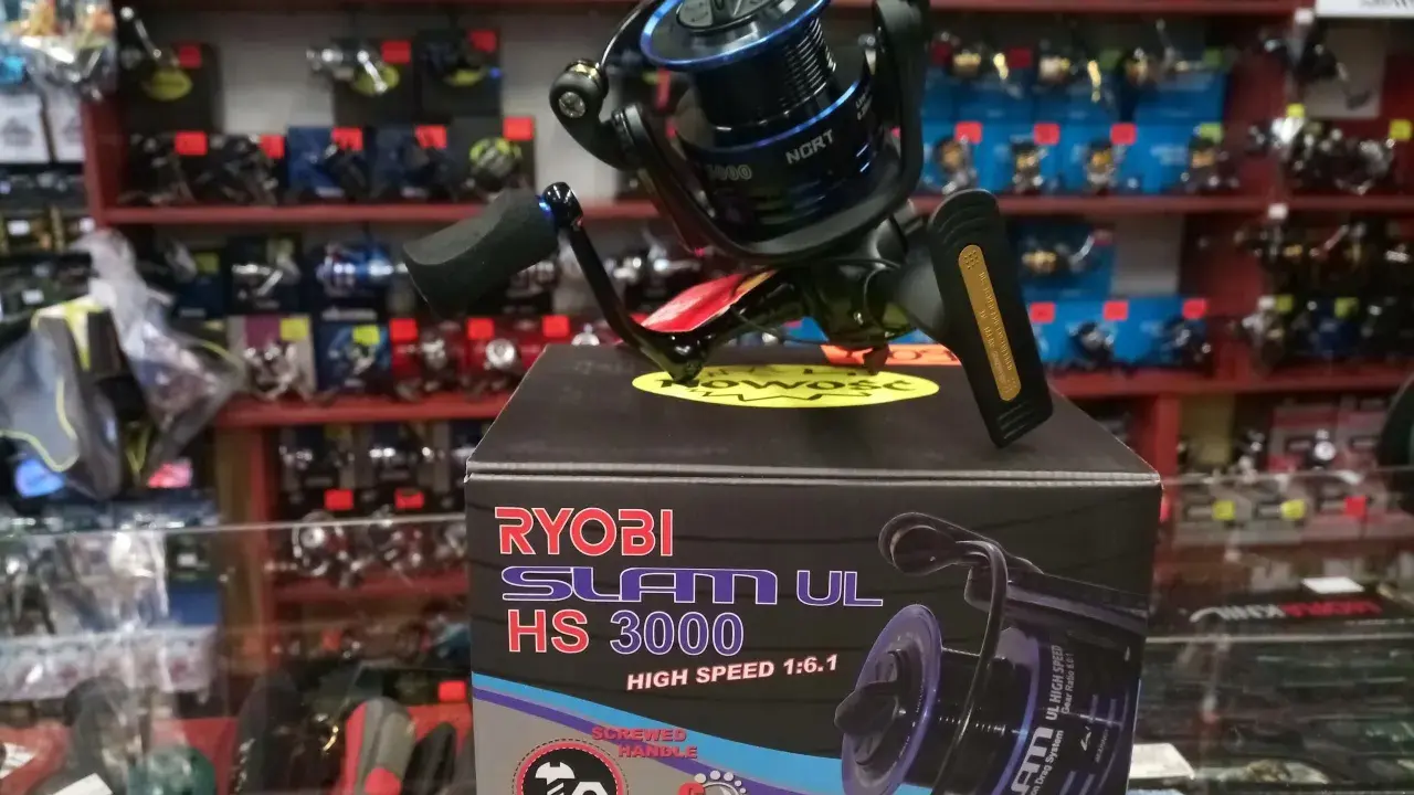 Kołowrotek Ryobi Slam HS 3000, nowość na rynku, z wysoką prędkością obrotową 1:6.1. Idealny do łowienia.