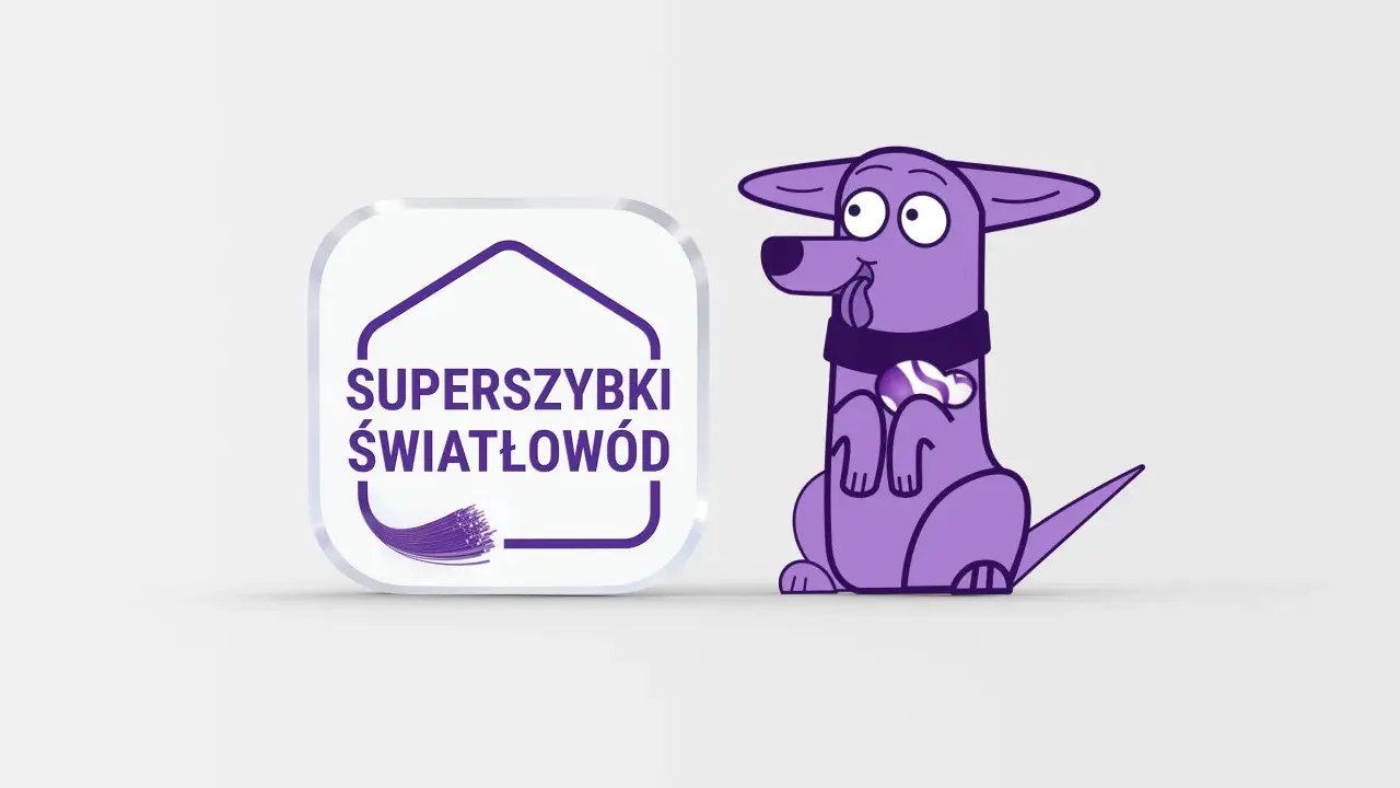 Fioletowy piesek z kością na szyi obok logo "Superszybki światłowód".