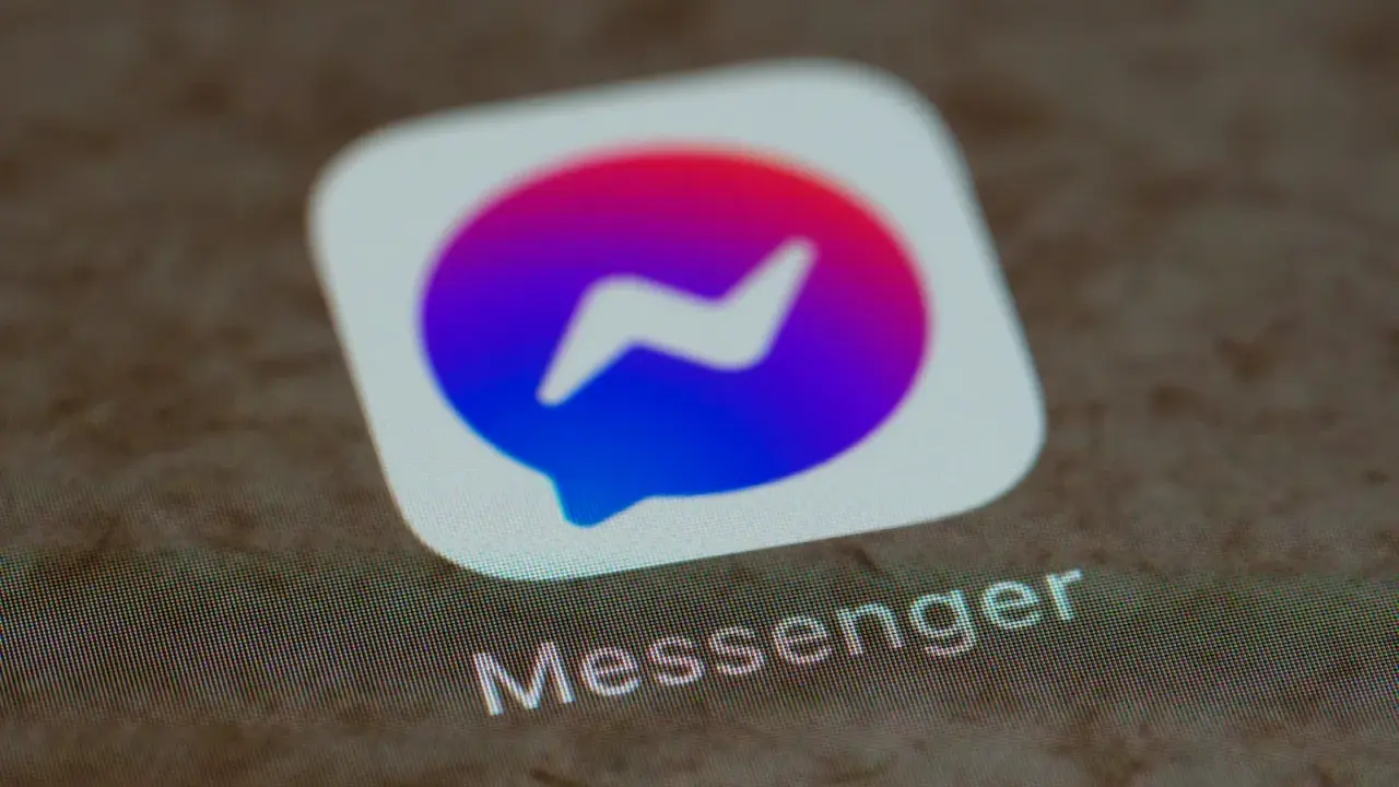 Ikona aplikacji Messenger. Chcesz wiedzieć, jak usunąć konto na Messengerze? Tutaj znajdziesz instrukcje.