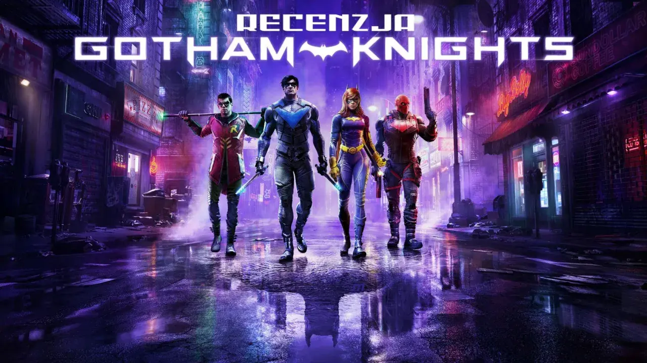 Czterech bohaterów z gry Gotham Knights, w tym Robin, Nightwing, Batgirl i Red Hood, stoi na mokrej ulicy Gotham.
