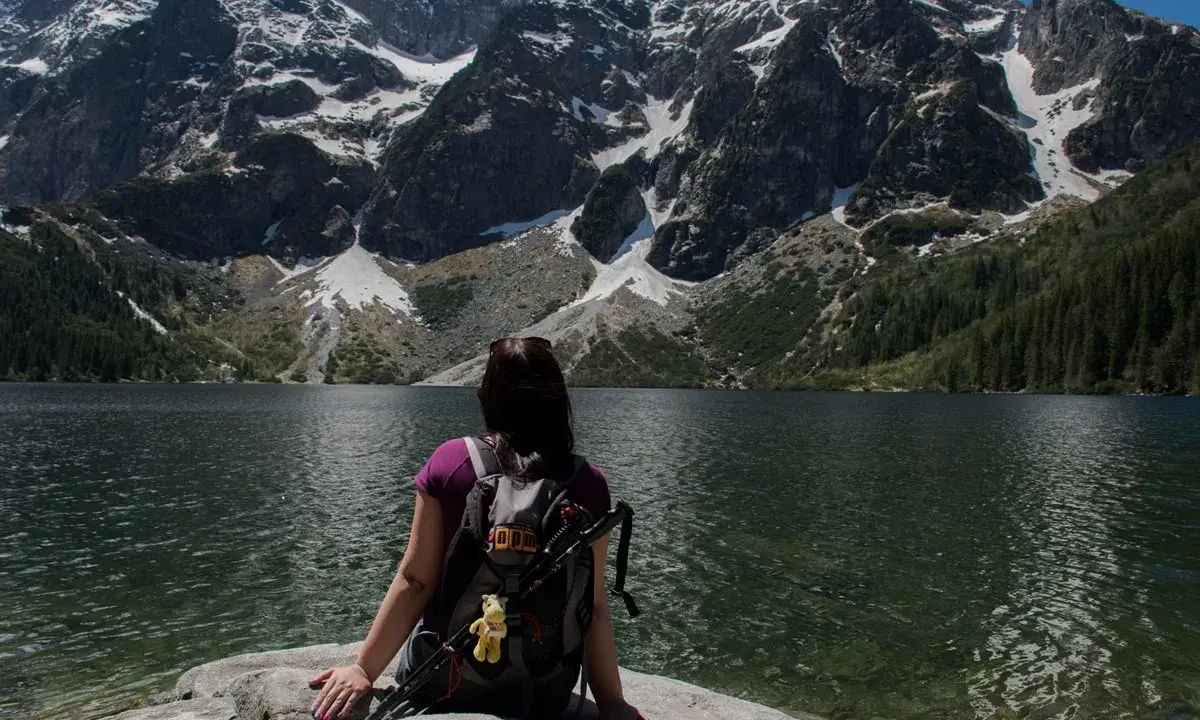 Widok na Morskie Oko, Czarny Staw. Czas przejścia przez góry.