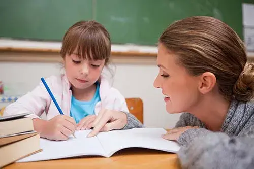 Jak wspierać ucznia z niepełnosprawnością intelektualną w stopniu lekkim?
