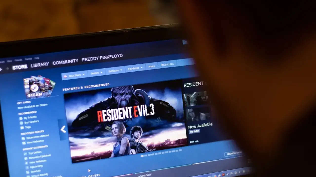 Gracz przegląda Steam, widząc Resident Evil 3. Zastanawia się, jak oddać grę na Steam, gdyby okazała się nieodpowiednia.