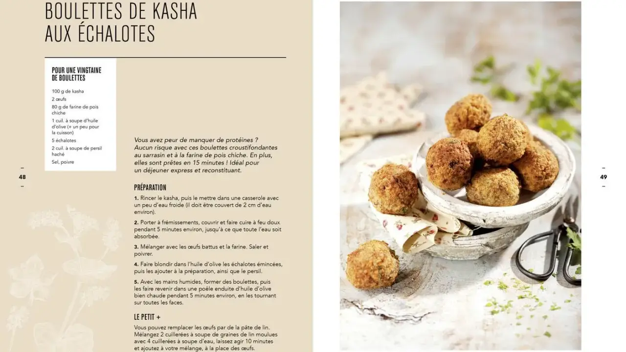 Boulettes croustillantes de sarrasin et farine de pois chiche, idéales pour un déjeuner express. La farine de sarrasin apporte une valeur nutritionnelle intéressante.