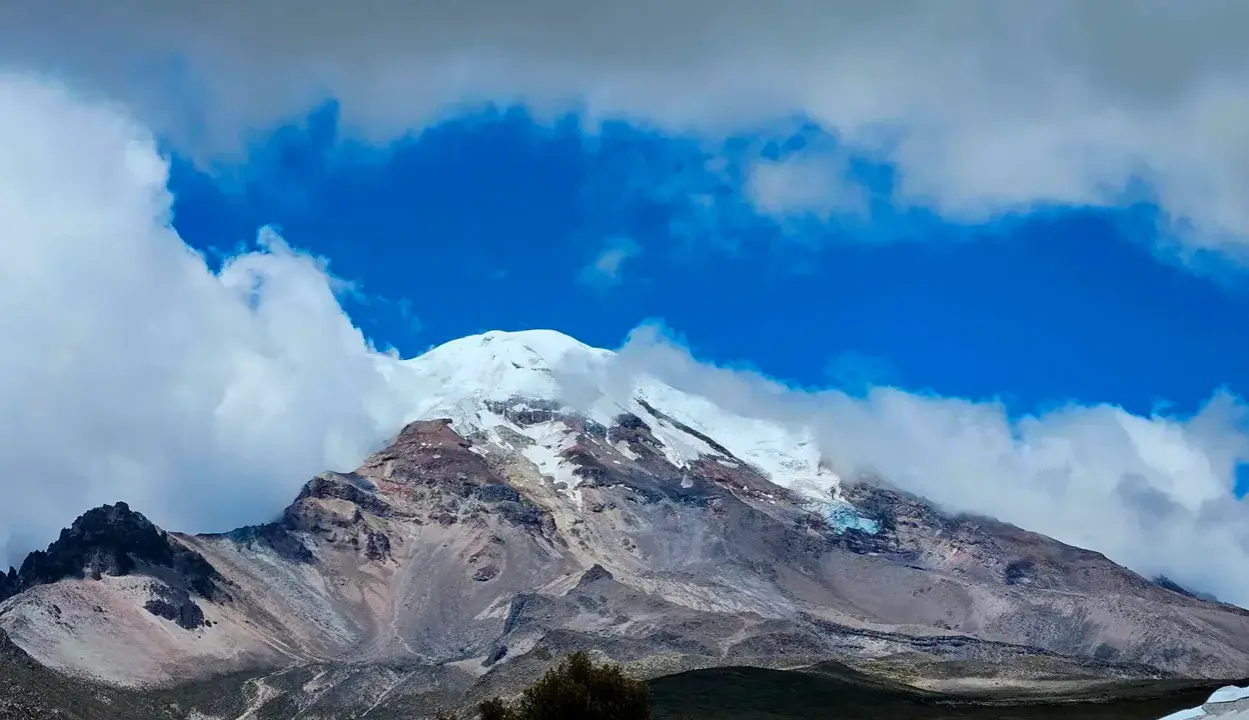 ¿Cuál es la montaña más grande? La sorprendente verdad de 3 cumbres