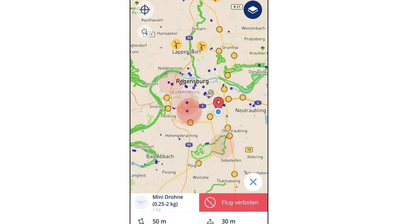 Die Drohnen-App zeigt eine Karte von Regensburg. Sie informiert, wo man mit einer Mini-Drohne fliegen darf und wo nicht.