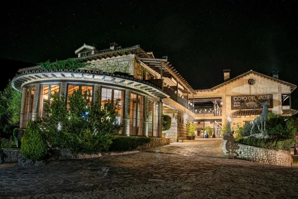 Hotel Coto del Valle Cazorla: Descubre tu refugio de lujo y spa