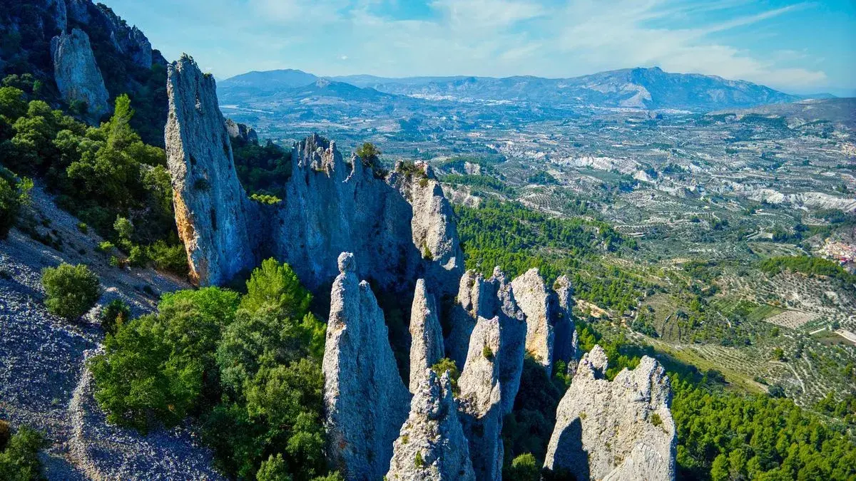 Los paisajes de montaña más impresionantes y sus secretos ocultos