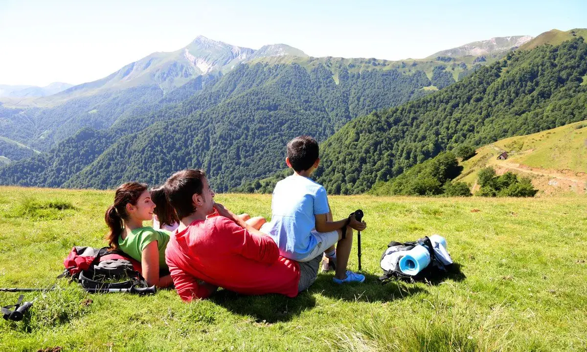Tatry z dziećmi: najlepsze szlaki w Zakopanem. Przewodnik dla rodzin