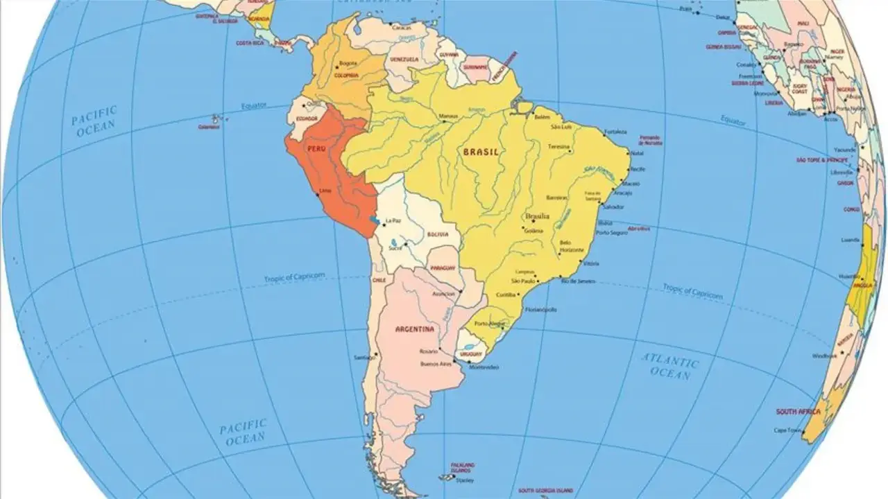Mapa Ameryki Południowej. Gdzie jest Kolumbia? Znajduje się na północnym zachodzie kontynentu, obok Wenezueli i Peru.