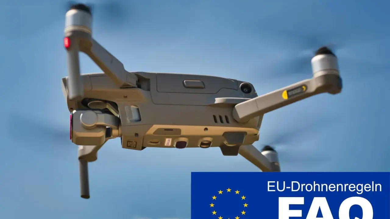 Drohne im Flug, die die EU-Drohnenregeln und die 1 zu 1 Regel erklärt.