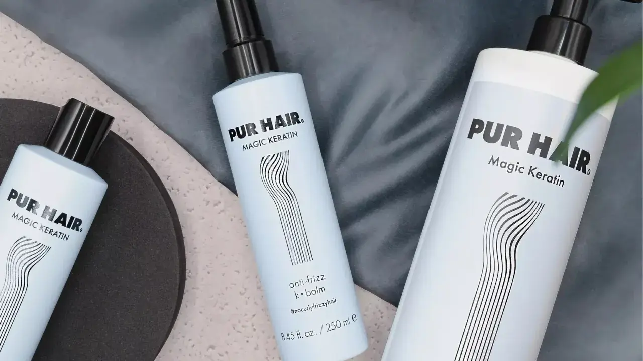 PUR HAIR Magic Keratin Produkte für eine glatte, frizzfreie Haarpracht. Die keratin behandlung für seidiges Haar.