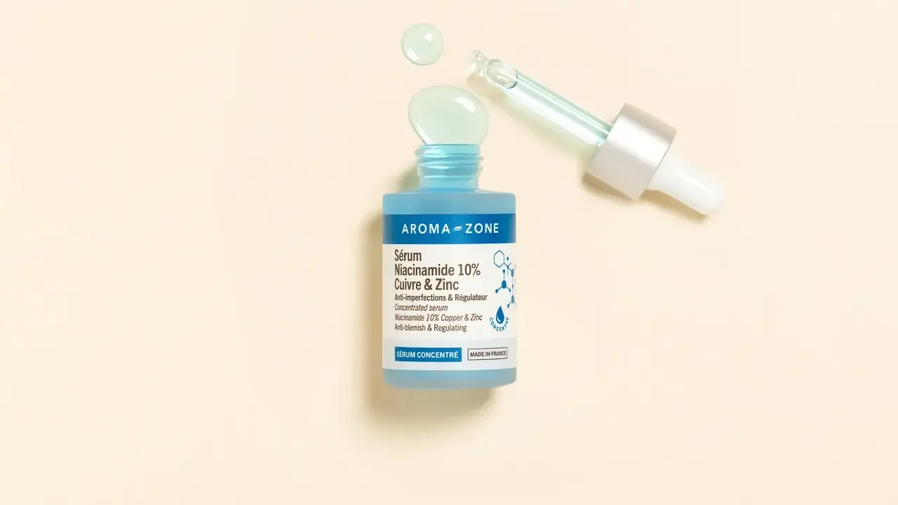Sérum Niacinamide 10% Cuivre & Zinc Aroma-Zone, idéal pour une utilisation anti-imperfections et régulatrice.