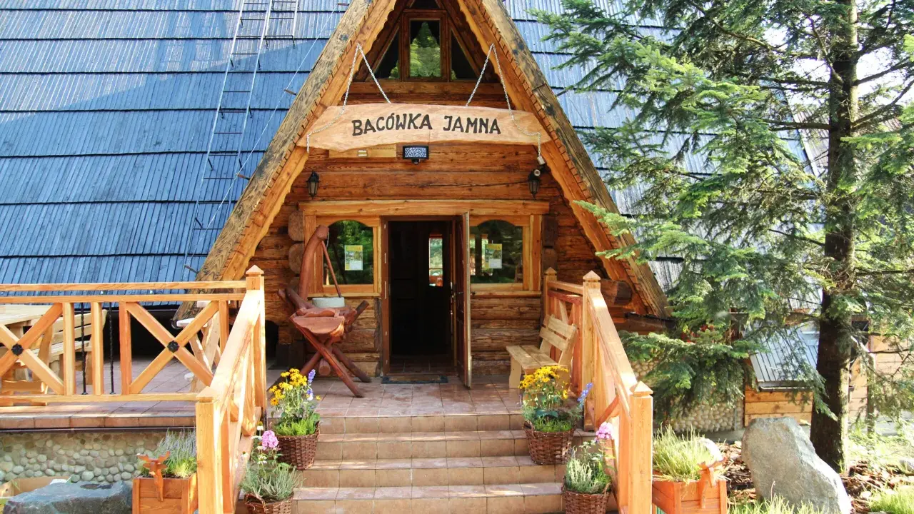 Bacówka Jamna: Co zjesz? Menu, Ceny i Sekrety Górskiej Kuchni