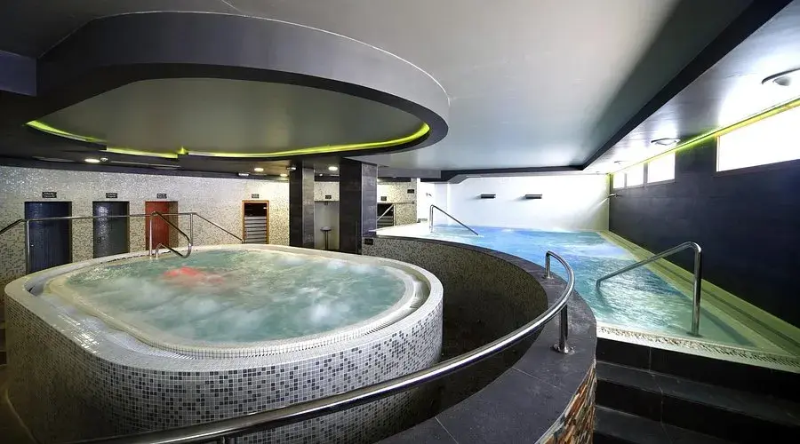 Hotel Jacetania Spa & Aparthotel: Relájate con servicios únicos y familiares