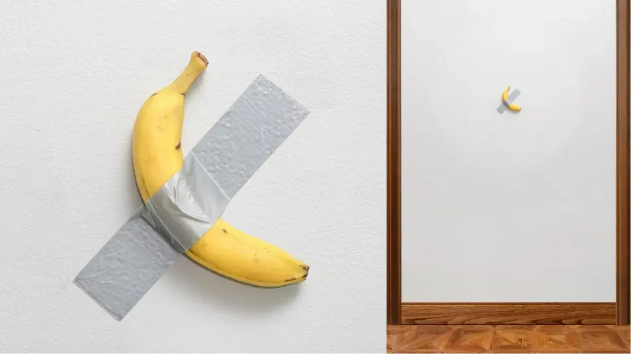 Un'opera d'arte banana, una gialla banana attaccata al muro con nastro adesivo grigio. A destra, un'altra banana, più piccola, fissata con nastro adesivo.