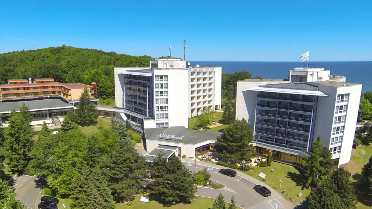 Cliff Hotel Rügen: 5-Sterne Luxus & Ostsee-Traum | Jetzt buchen