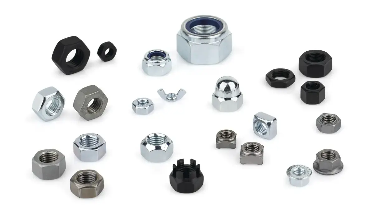 Variedad de tipos de tuercas: hexagonales, mariposa, ciegas y dentadas, en diferentes materiales y tamaños.