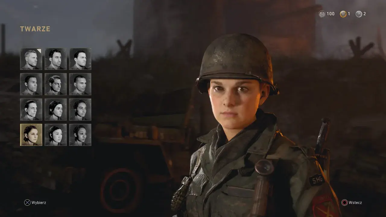 Wybór twarzy żołnierza w grze Call of Duty 2. Widoczna postać w hełmie, obok miniatur innych postaci.