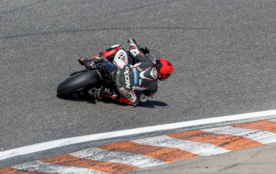 Die besten Motorrad Reifen: Sicherheit, Pflege und Auswahl leicht gemacht
