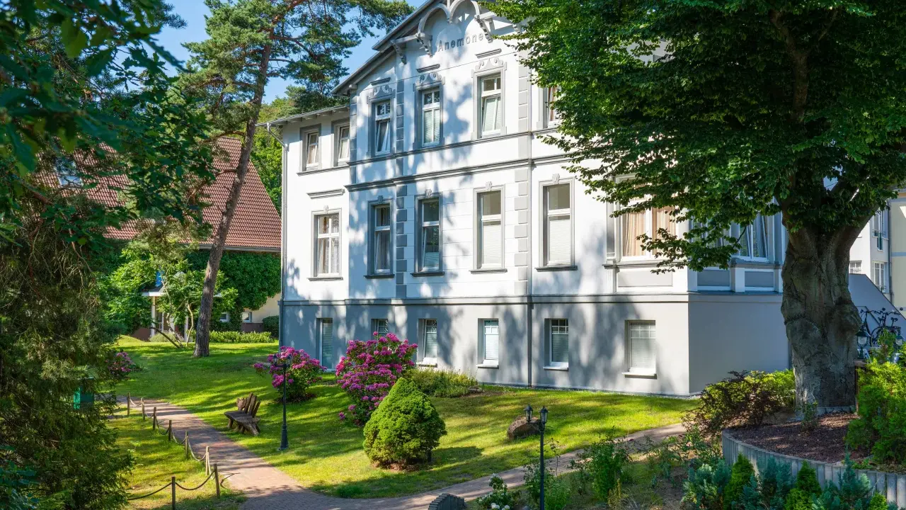 Villen im Park Bansin: Luxus-Wellness & Parkidylle an der Ostsee