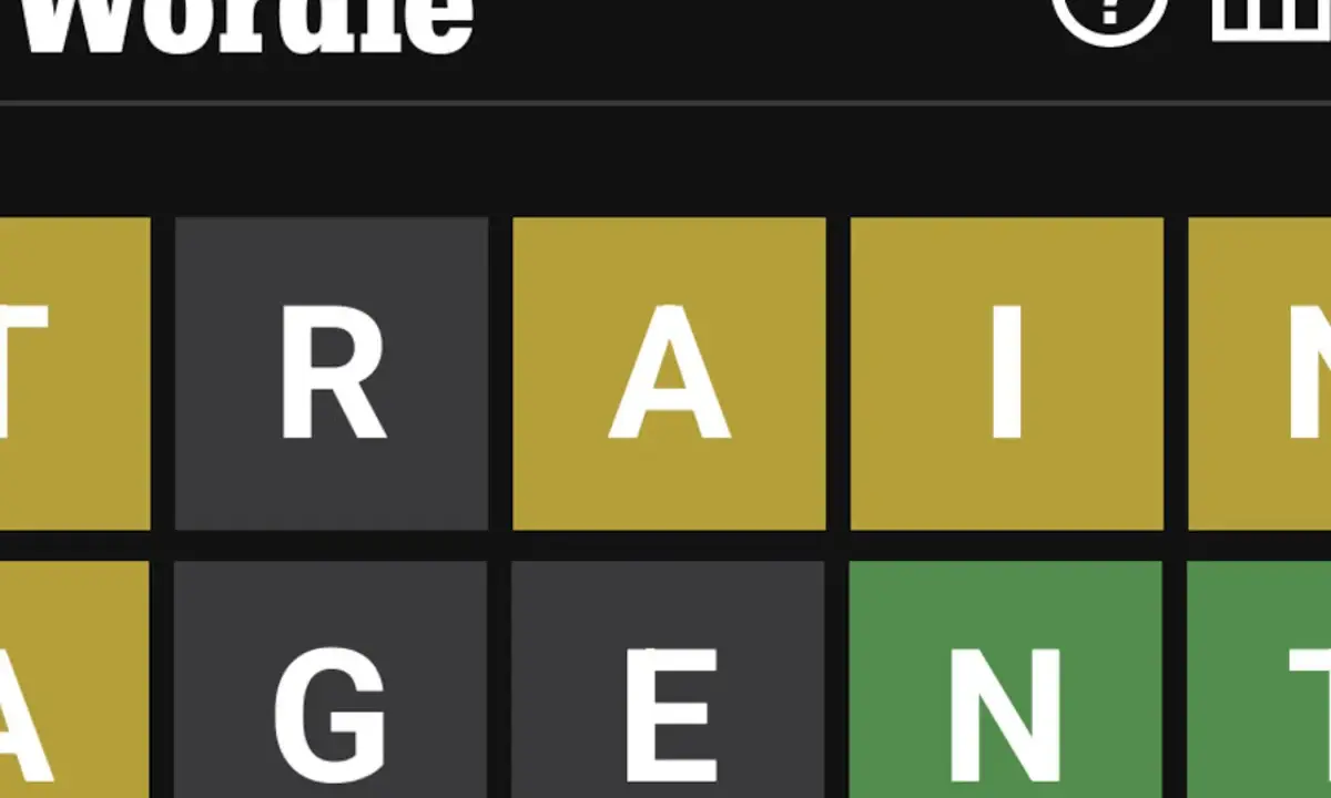 Gra Wordle po polsku. Litery T, R, A, I, N, A, G, E, N, T.