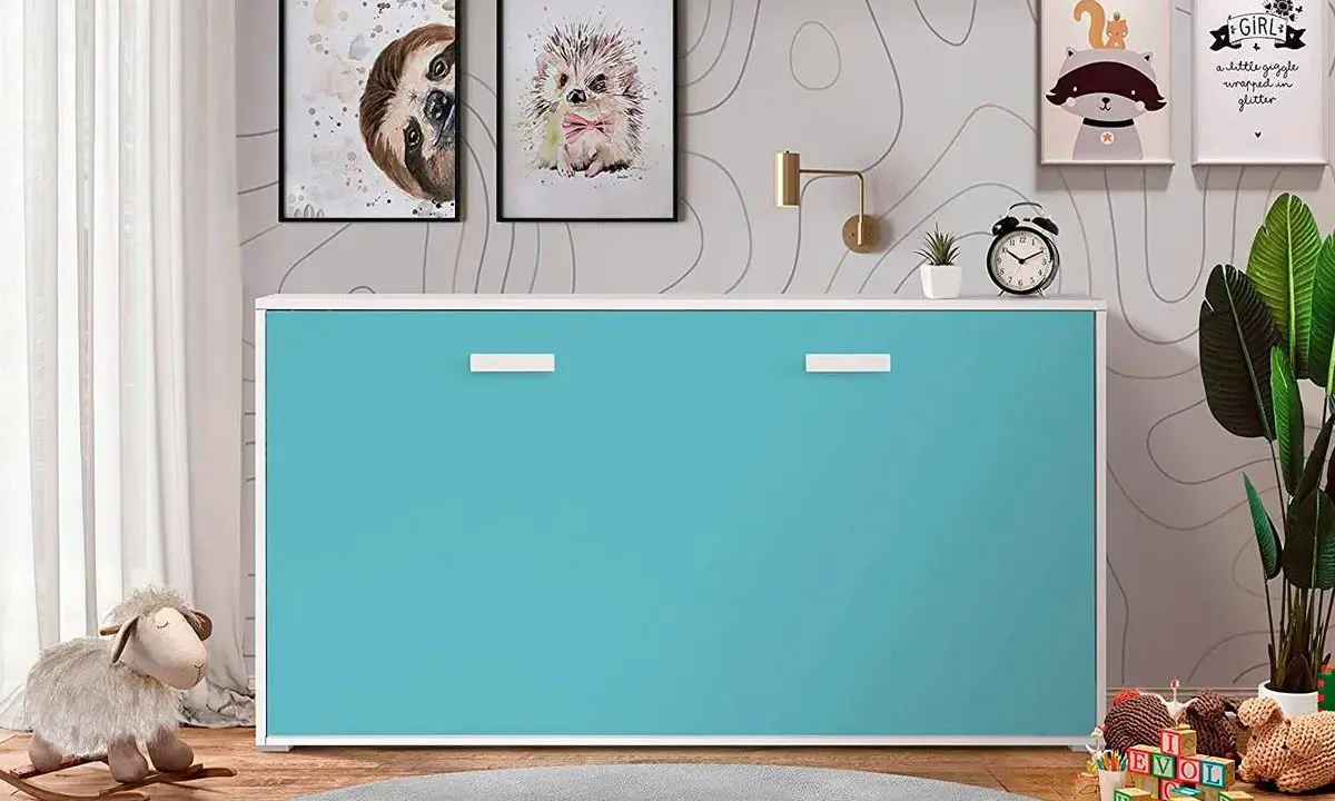 Un moderno somier abatible vertical de color turquesa, ideal para optimizar el espacio en habitaciones infantiles.