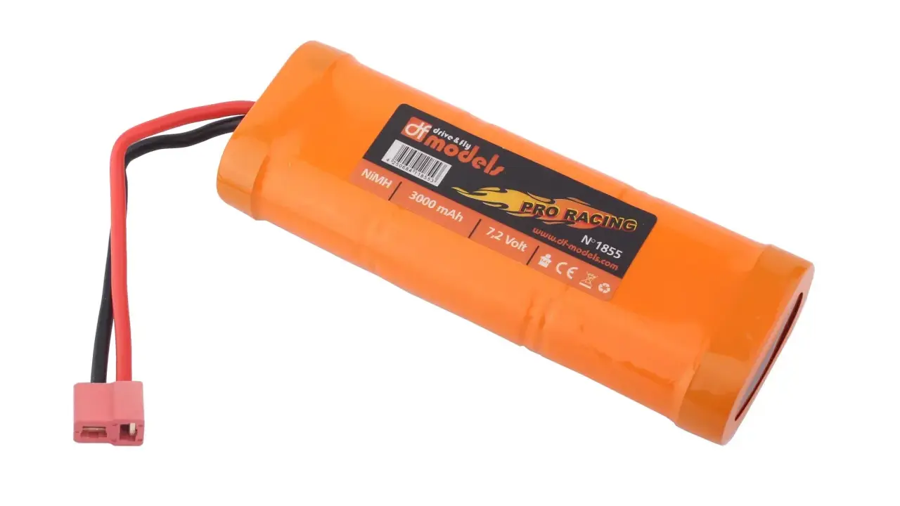 Orange NiMH Akku mit 3000 mAh, 7,2 Volt. Ein starker Akku für RC-Modelle, der eine gute Alternative zu Lipo-Akkus darstellt.
