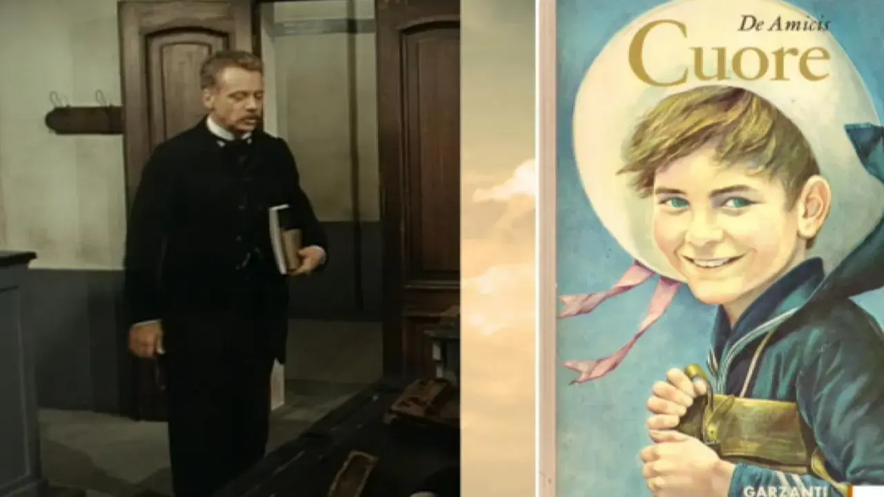 Un uomo in abito scuro tiene un libro, forse un riassunto di tutti i capitoli del libro Cuore di De Amicis, la cui copertina è visibile a destra.