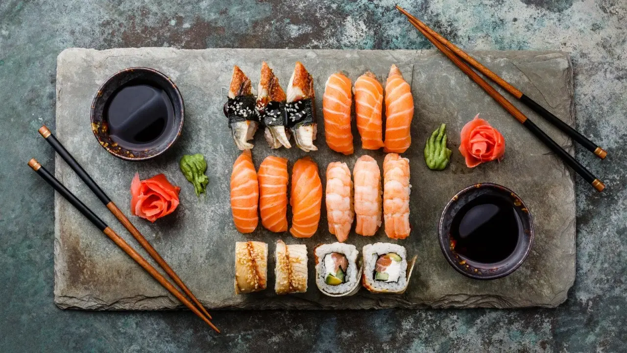 Jak używać sosu sojowego? Umami, rodzaje i zaskakujące triki