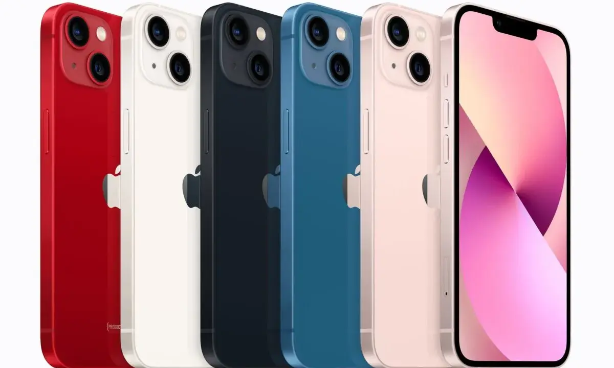 iPhone 13 Mini: 5,4 cala. Ostatni kompaktowy flagowiec Apple?