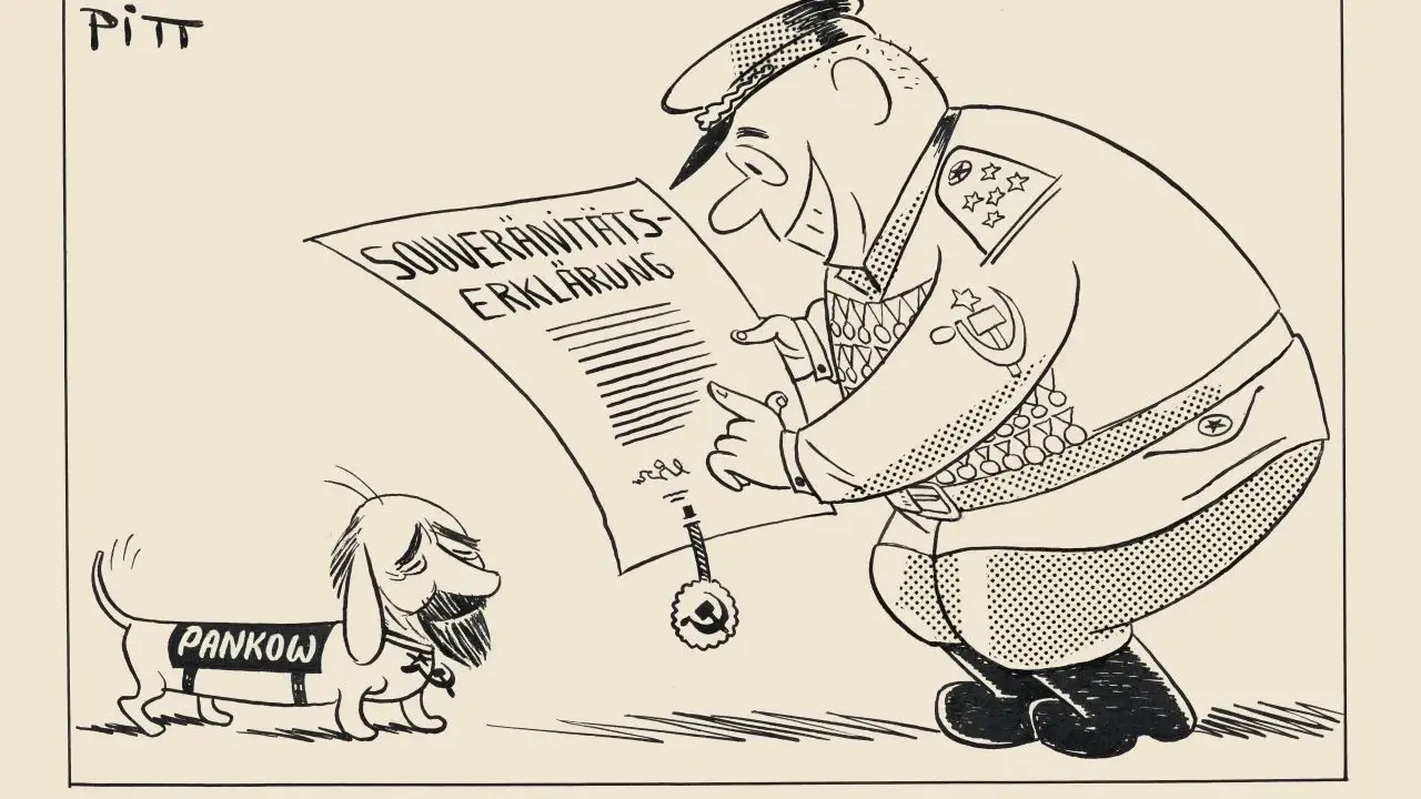 Karikatur DDR/BRD: Ein sowjetischer General präsentiert einem traurigen Dackel namens Pankow eine "Souveränitätserklärung".