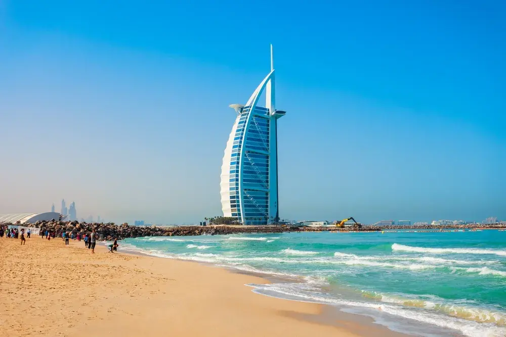 Dubaj bez paszportu? Sprawdź ważność i wizę dla Polaków